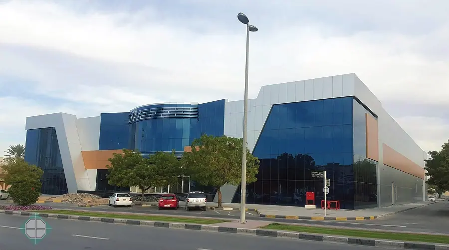 Curtain wall and aluminium facade project by Al Mukhattat 7