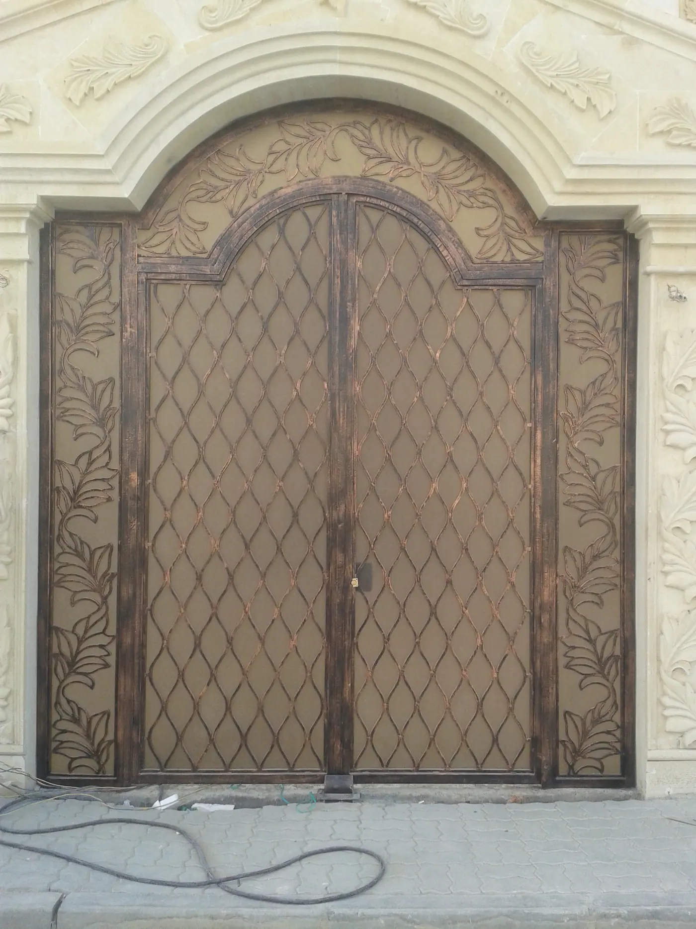 Custom aluminium glass or metal door fabrication 3