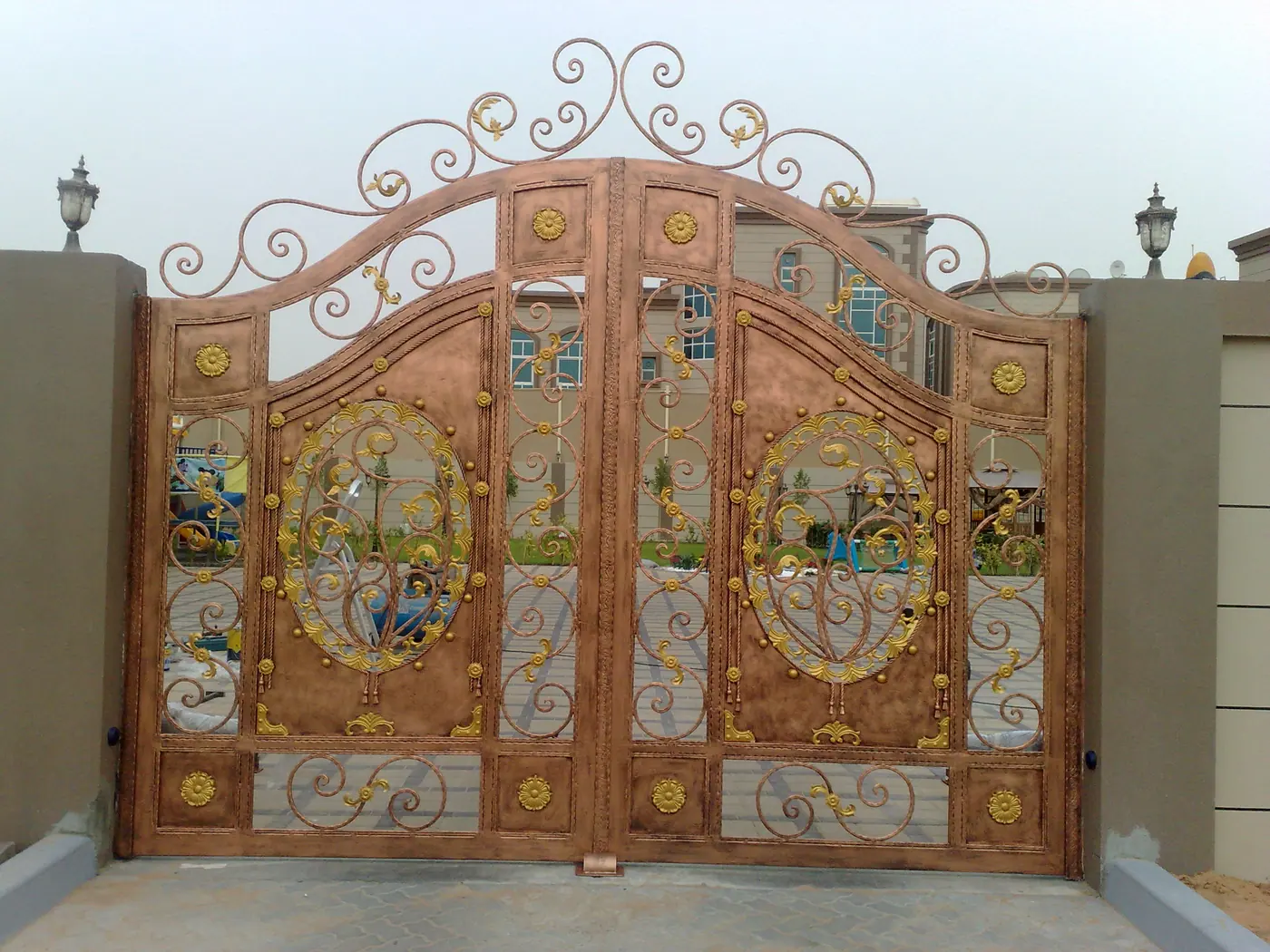 Custom aluminium glass or metal door fabrication 4