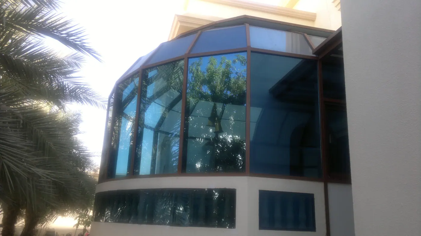 Glass Design by Al Mukhattat
