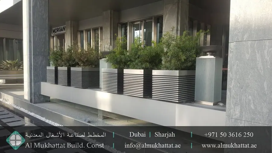Spider glazing and frameless glass system detail 2