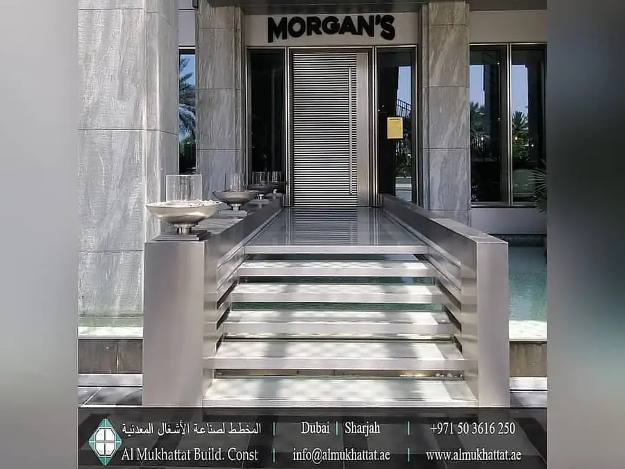 Spider glazing and frameless glass system detail 11